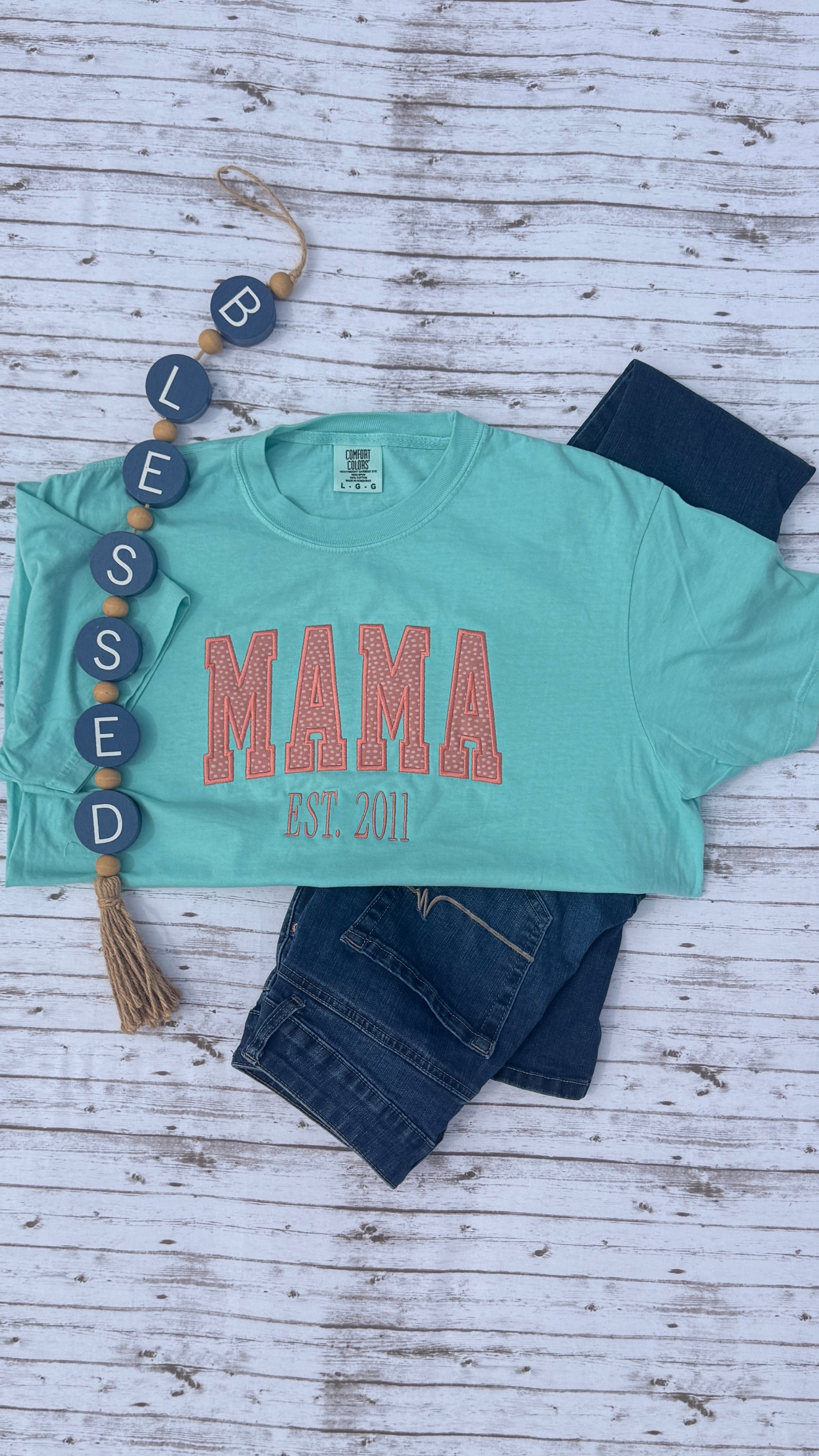 Applique Custom Apparel Mama Grandma Sweatshirt t-shirt